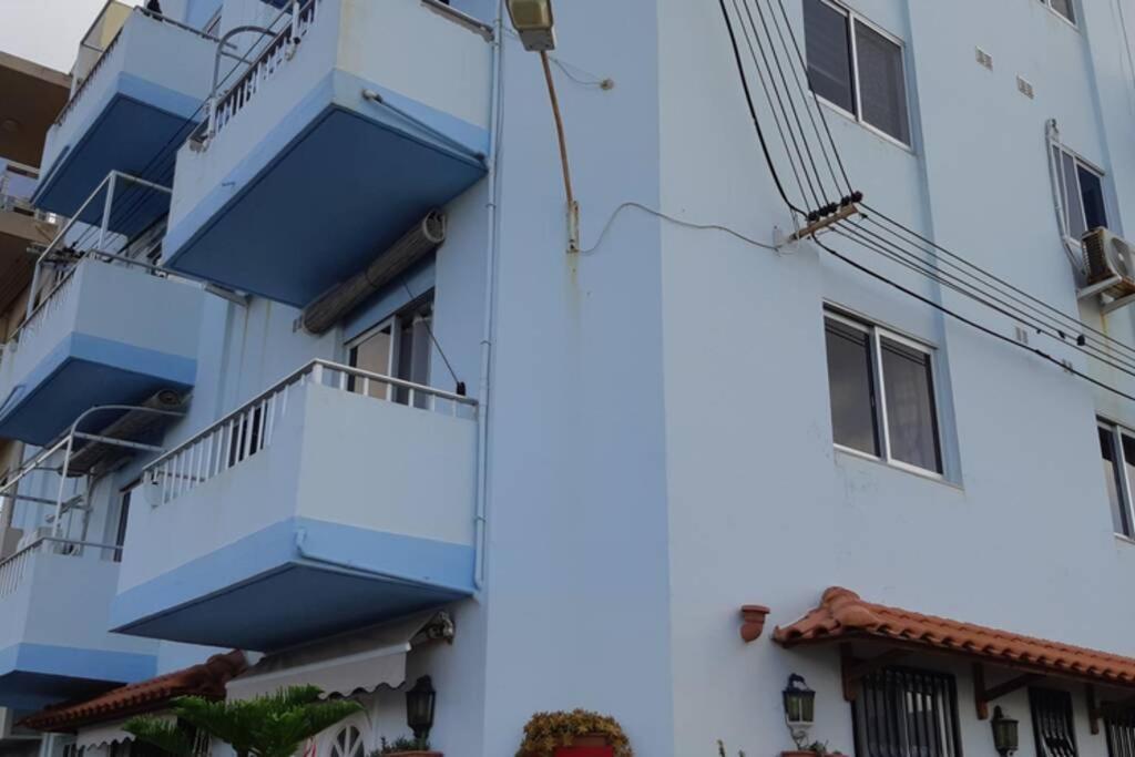 Fiesta Apartment Seaview Mellieħa Esterno foto
